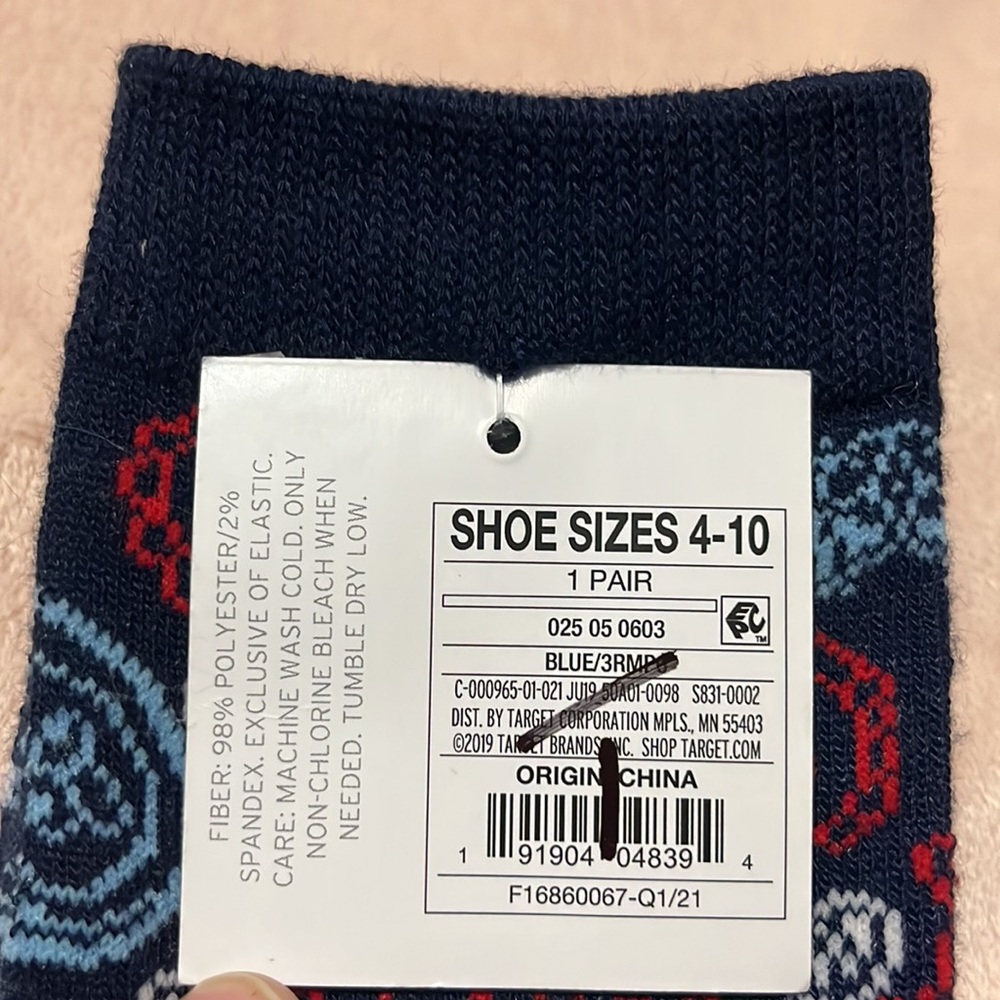 Target Crew Socks - Picture 3 of 4